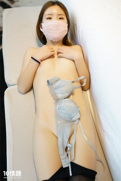 kaiyun电竞：王者荣耀：赵云双服皮肤对比，国际服原皮很好